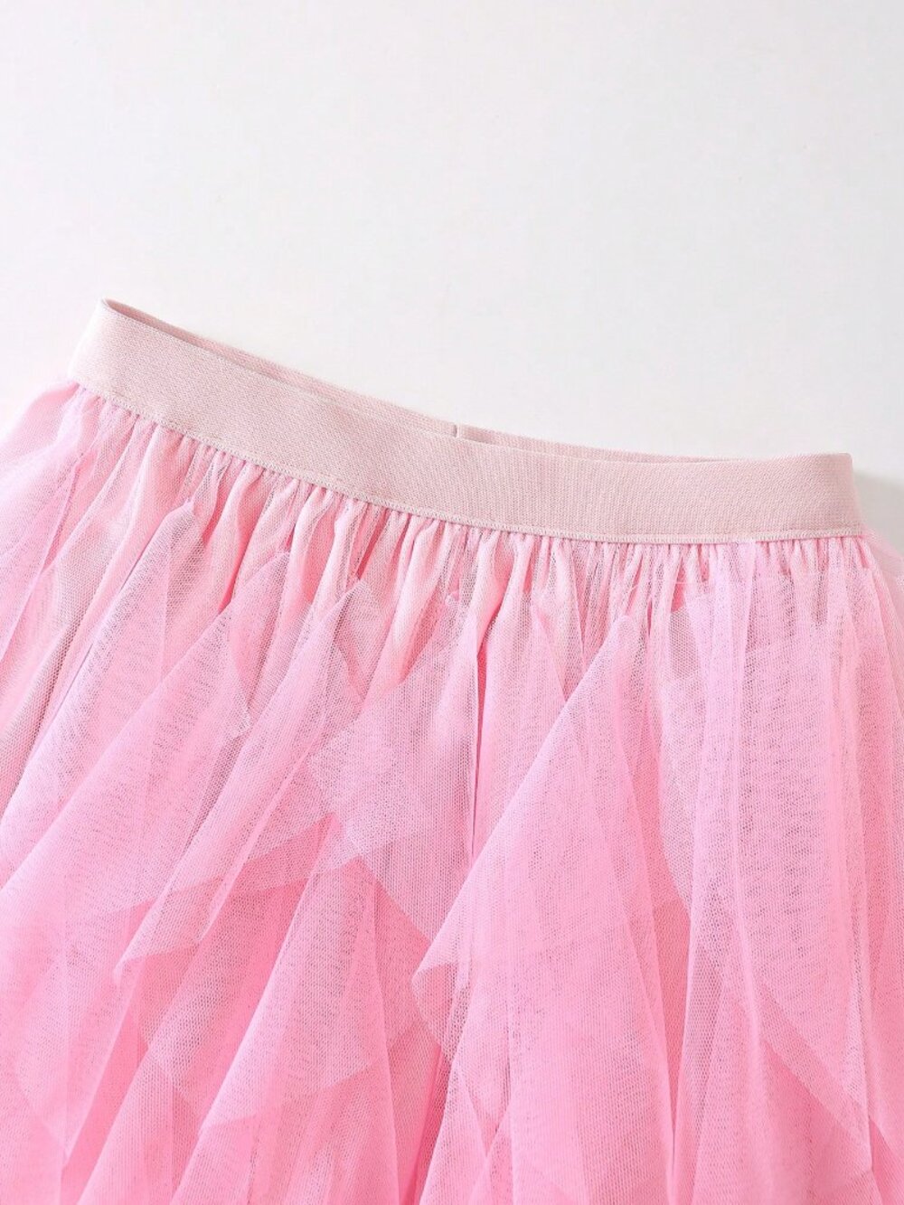 Pink: Ruffled Layered Mesh Tuile, Asymmetrical Layered - Picture 2 of 7